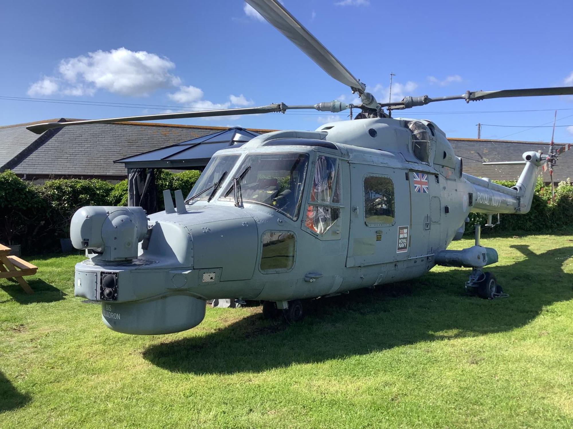 Haelarcher Helicopter Glamping Helston Exteriör bild